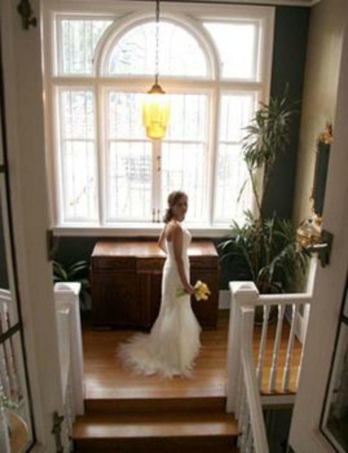 The Villa Bed & Breakfast (Adults Only) Такома Экстерьер фото